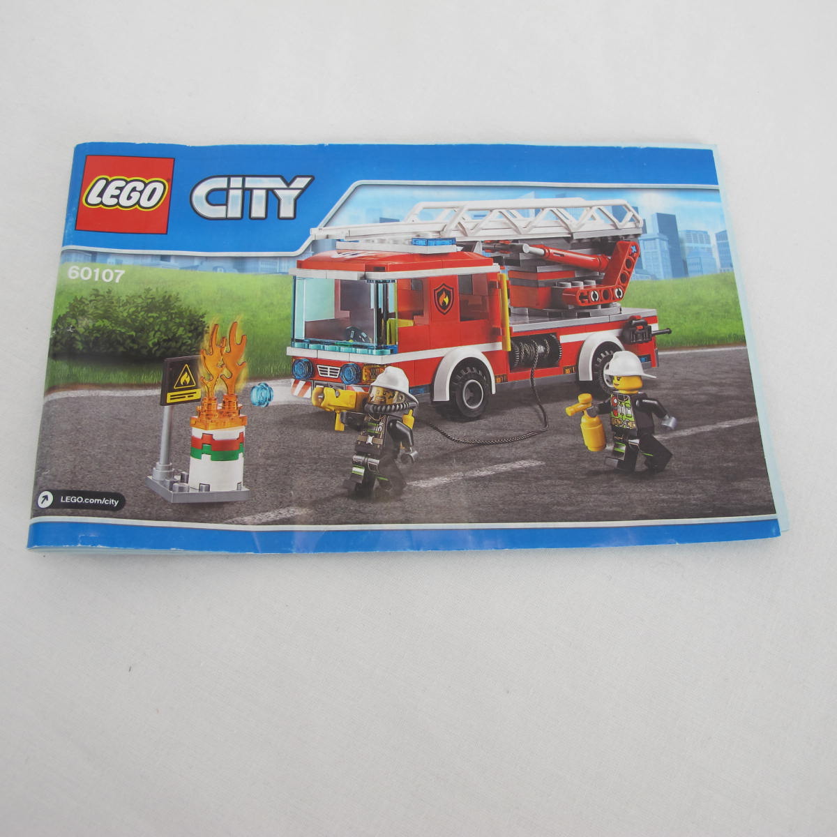 Fire Ladder Truck. Complete with instructions, no box - Image 3