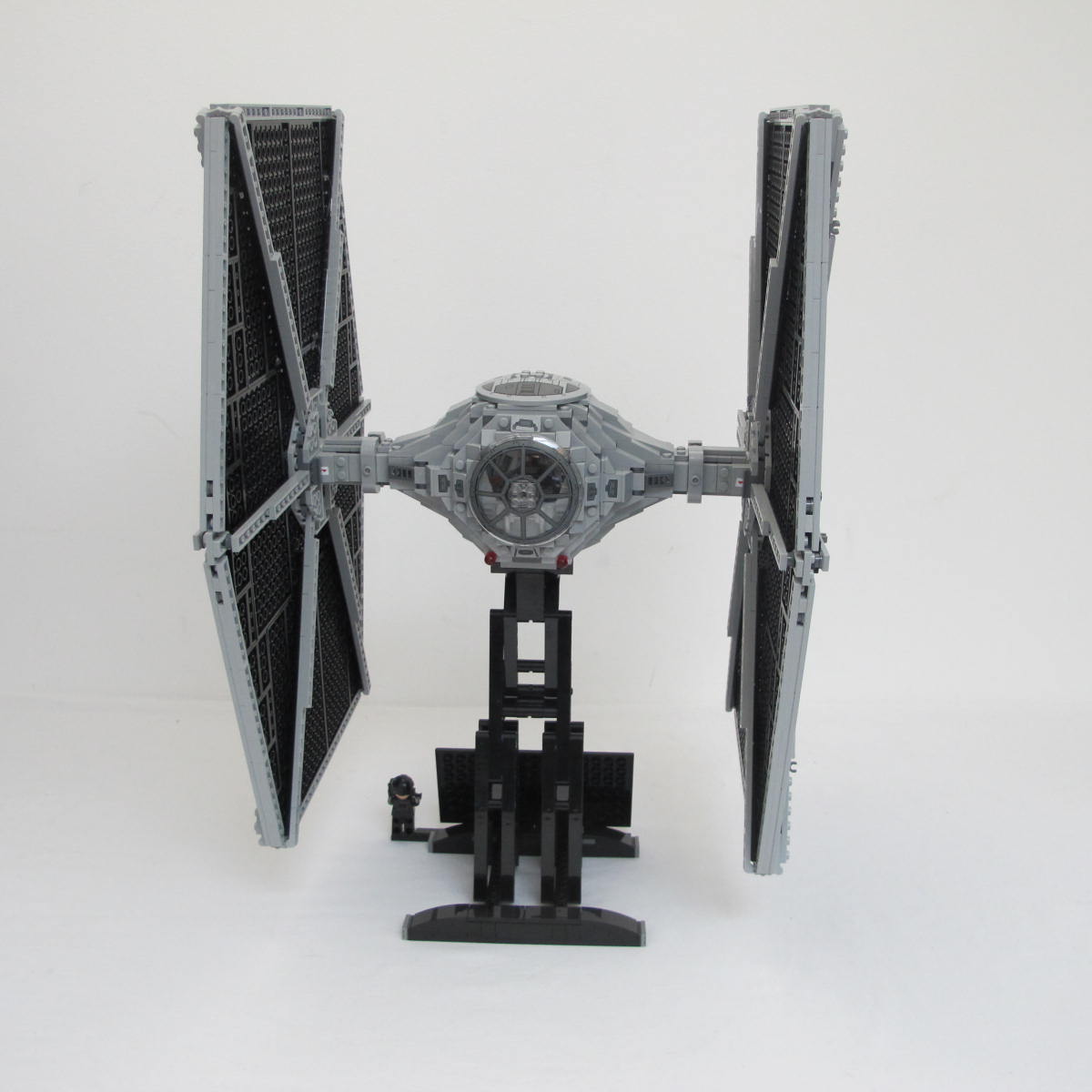 TIE Fighter - UCS. Complete with instructions and box - Image 10