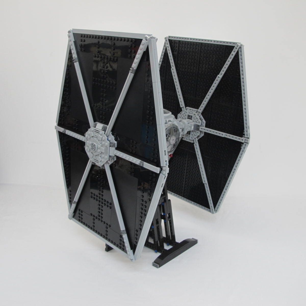 TIE Fighter - UCS. Complete with instructions and box - Image 11