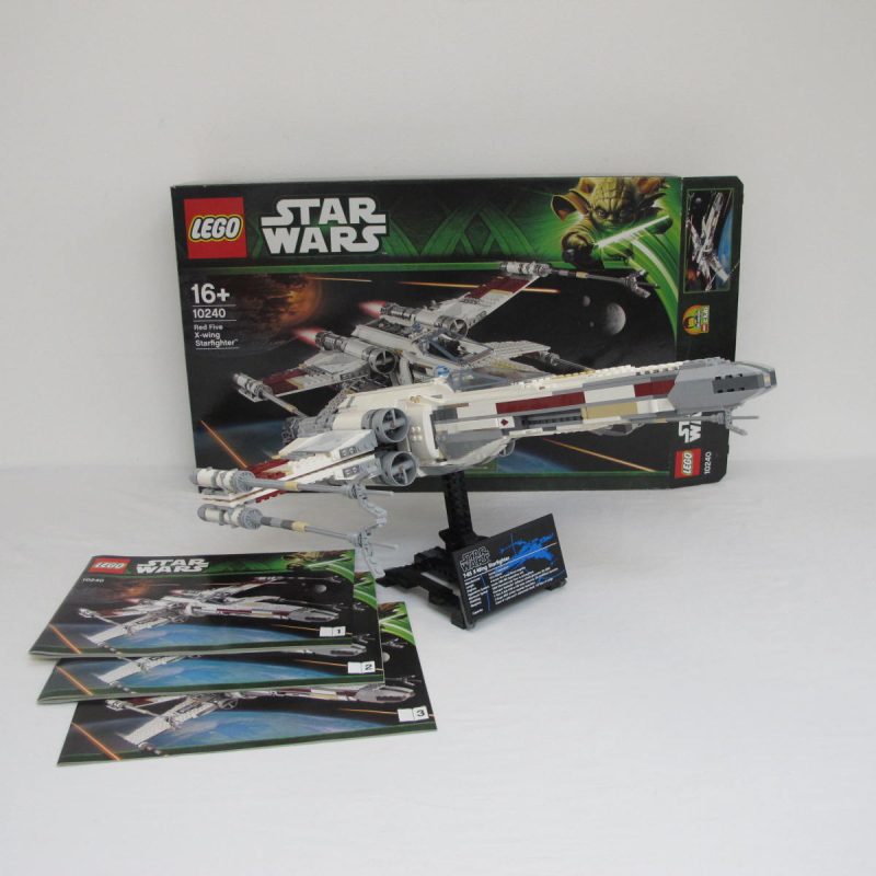 Red Five X-wing Starfighter - UCS. Complete with instructions and box