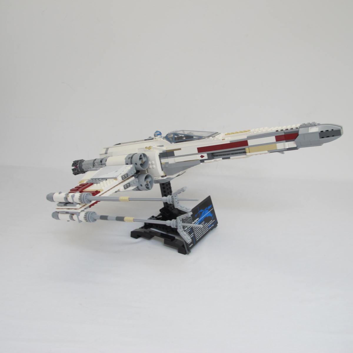 Red Five X-wing Starfighter - UCS. Complete with instructions and box - Image 6