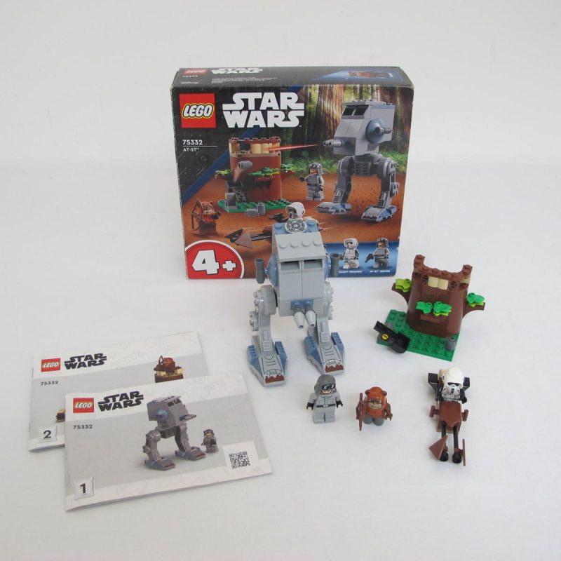 AT-ST. Complete with instructions and box