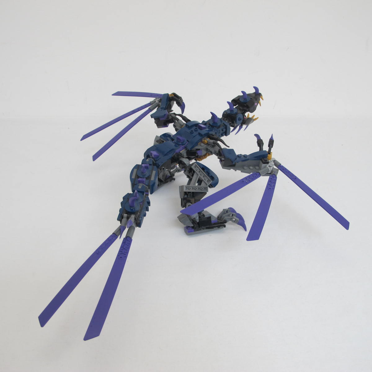 Overlord Dragon. Complete with instructions and box - Image 9