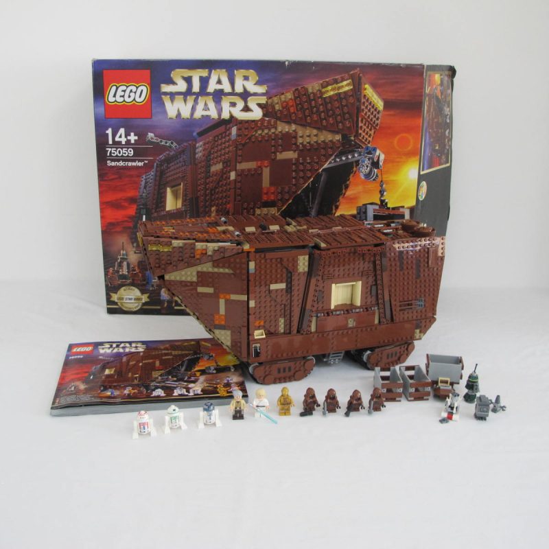 Sandcrawler - UCS. Complete with instructions and box