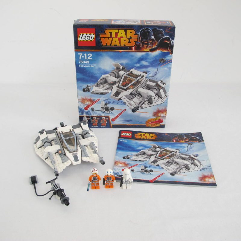 Snowspeeder. Complete with instructions and box