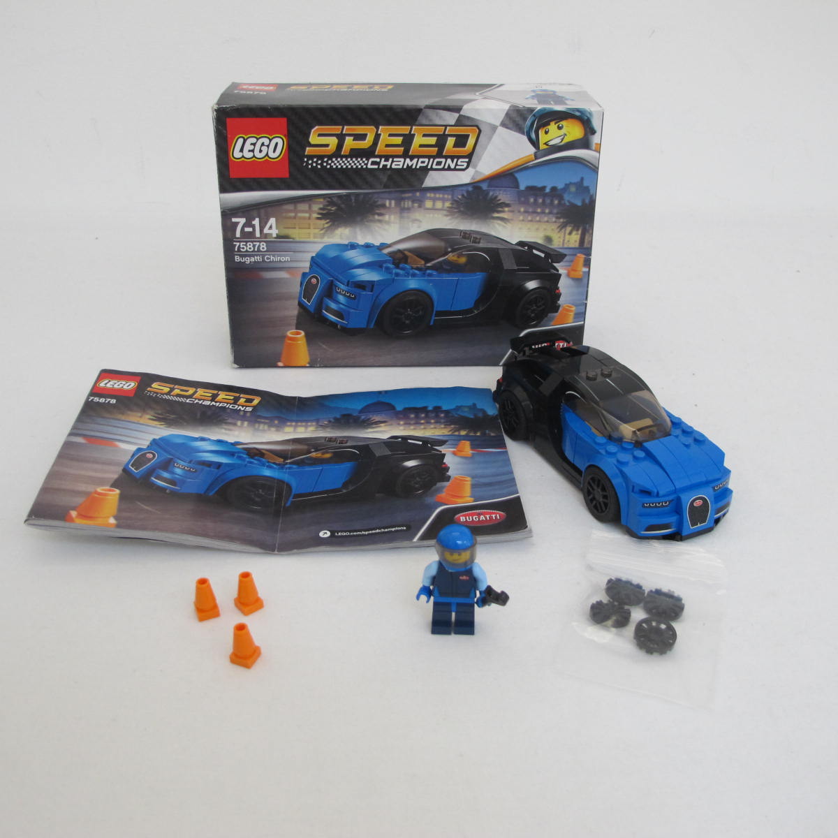 Bugatti Chiron. Complete with instructions and box