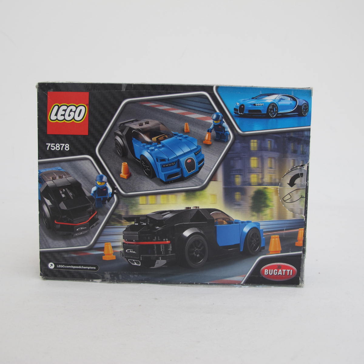Bugatti Chiron. Complete with instructions and box - Image 12