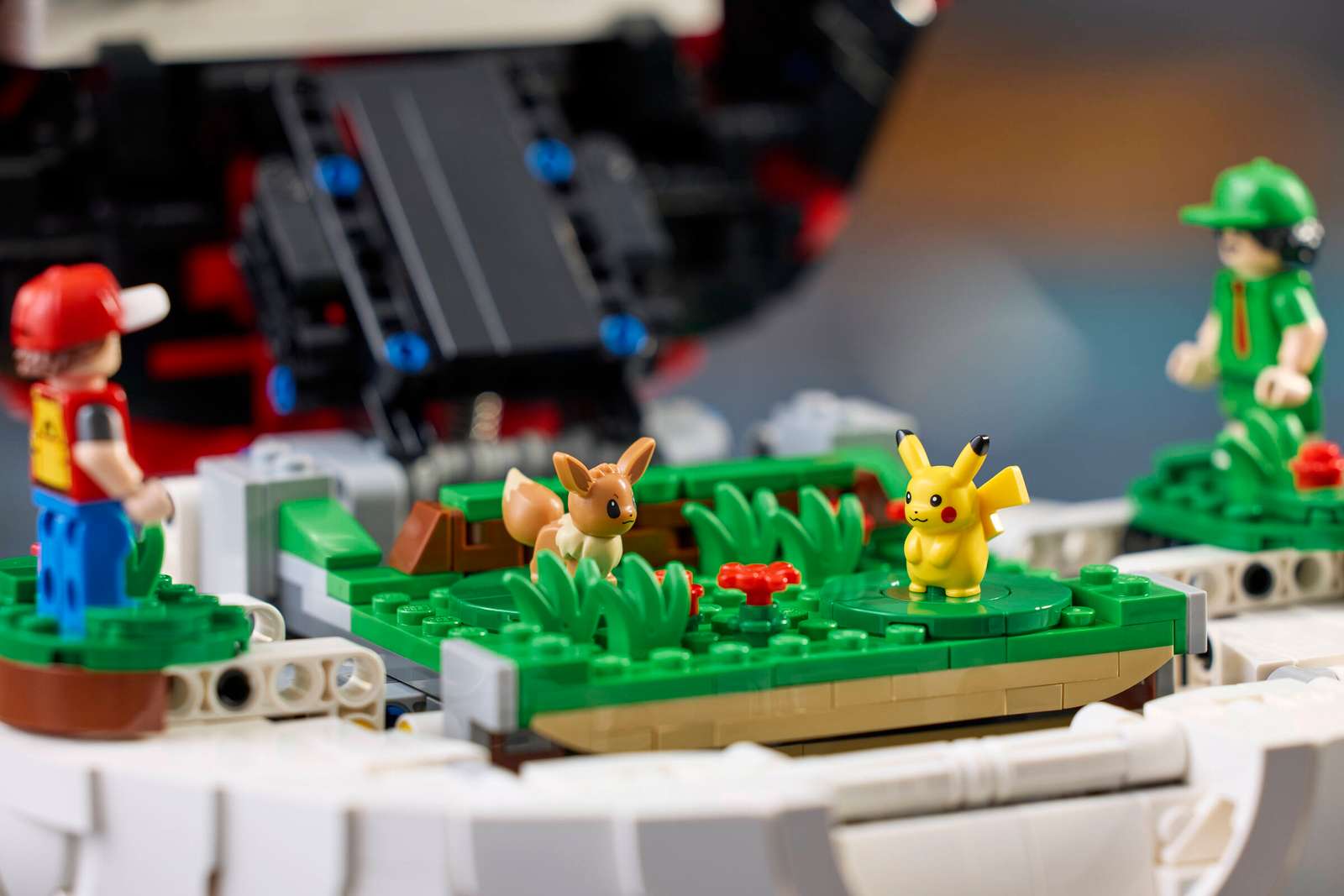 LEGO Pokemon Iconic Trainer Moments Poké Ball 72154